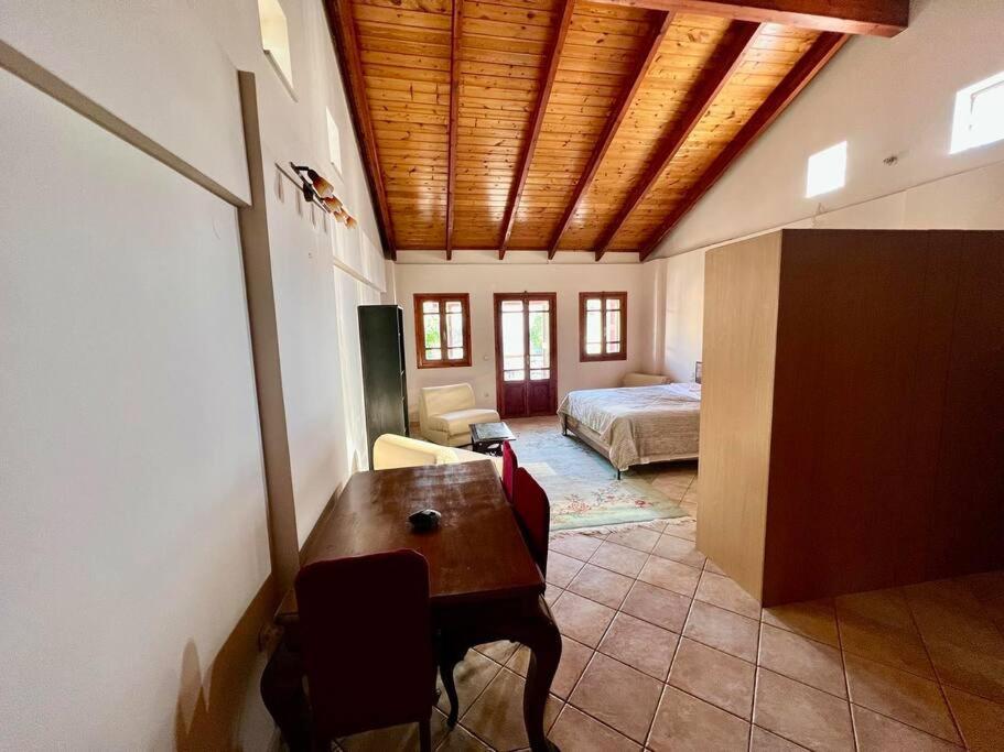 Στούντιο Κέντρου Άνω Πόλης Πάτρας Apartment Екстериор снимка