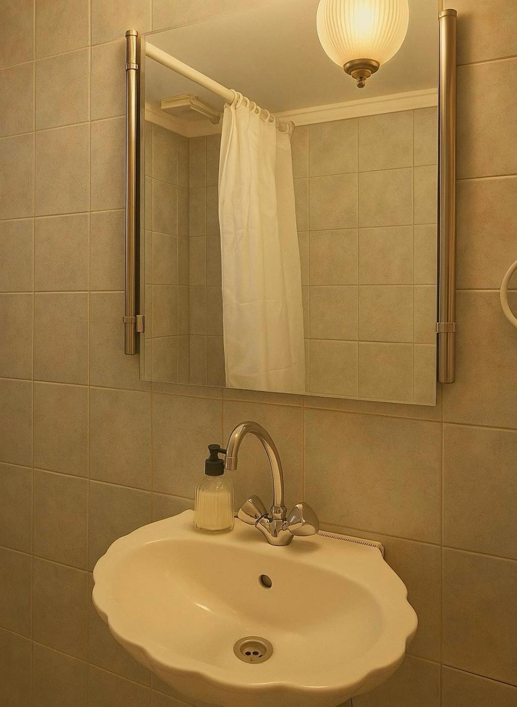 Στούντιο Κέντρου Άνω Πόλης Πάτρας Apartment Екстериор снимка